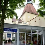 Klassik Am Tor 호텔 3*