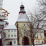 Klassik Am Tor 호텔 3*