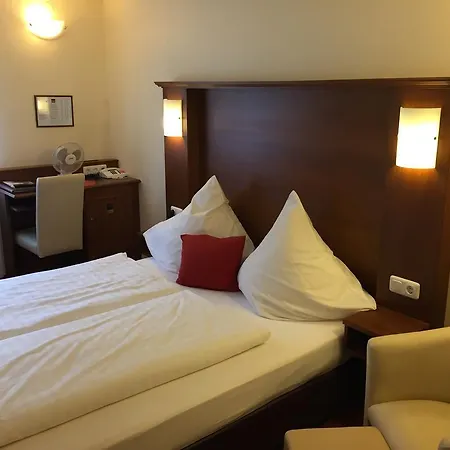 Klassik Hotel Am Tor 3* Weiden in der Oberpfalz